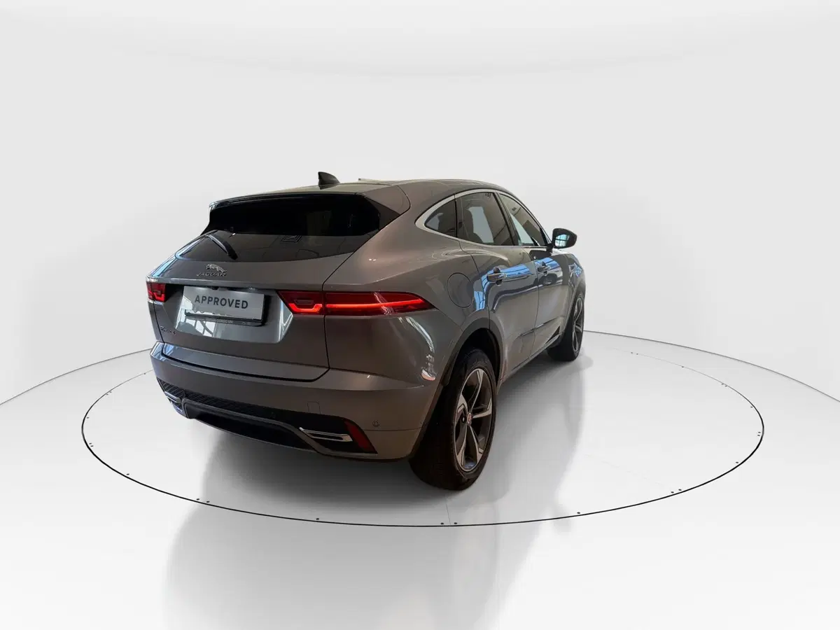 Jaguar E-Pace usata a Modena (7)