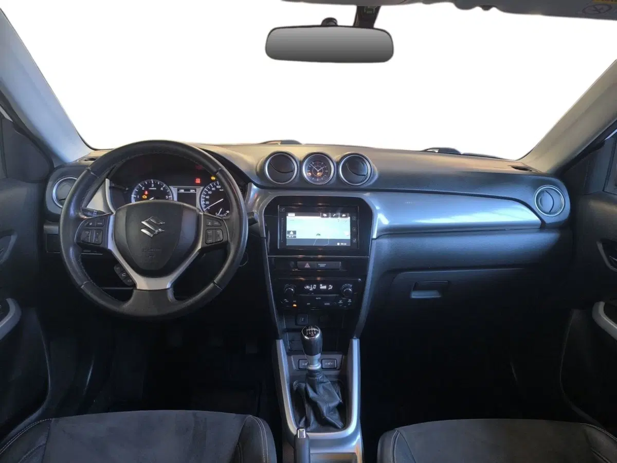 Suzuki Vitara usata a Udine (7)