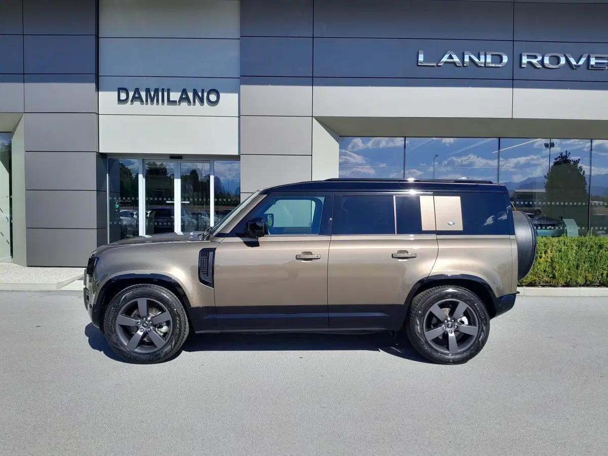 Land Rover Defender usata a Cuneo (4)