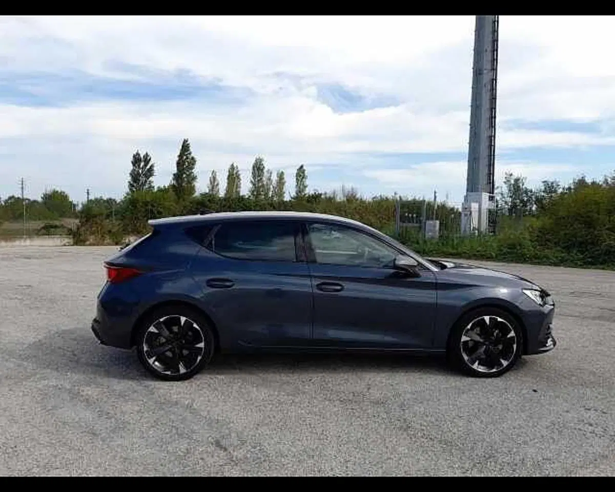 Cupra Leon usata a Ravenna (8)