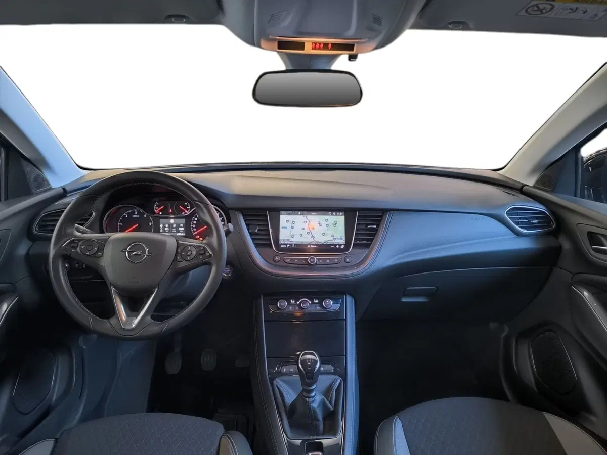 Opel Grandland usata a Udine (11)