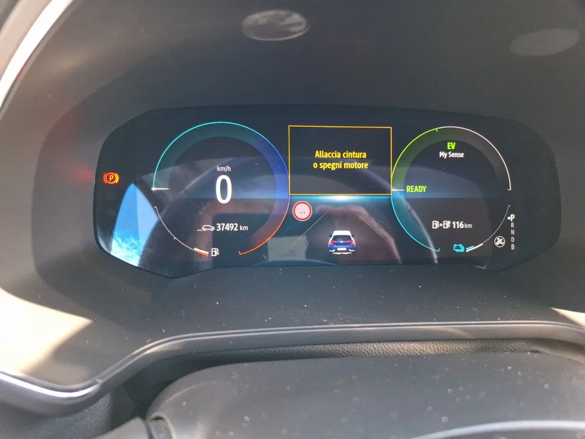 Renault Captur usata a Latina (14)
