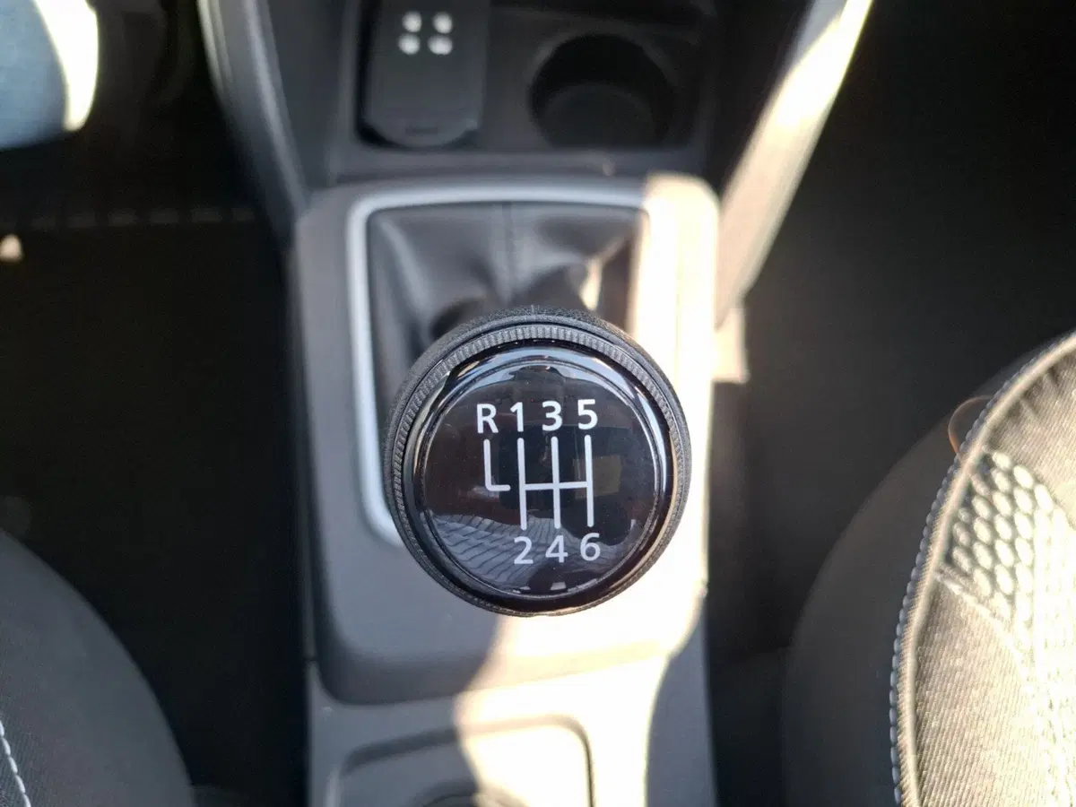 Dacia Duster usata a Latina (19)