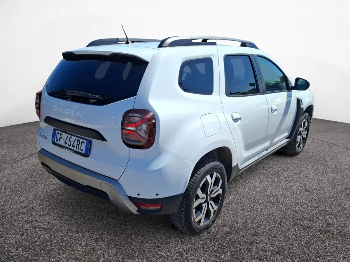 Dacia Duster usata a Latina (3)