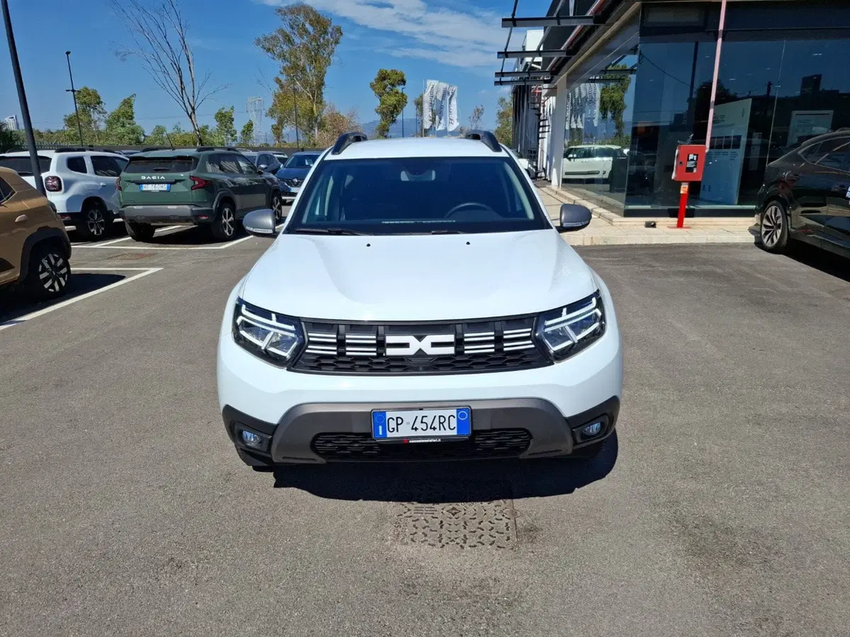 Dacia Duster usata a Latina (6)