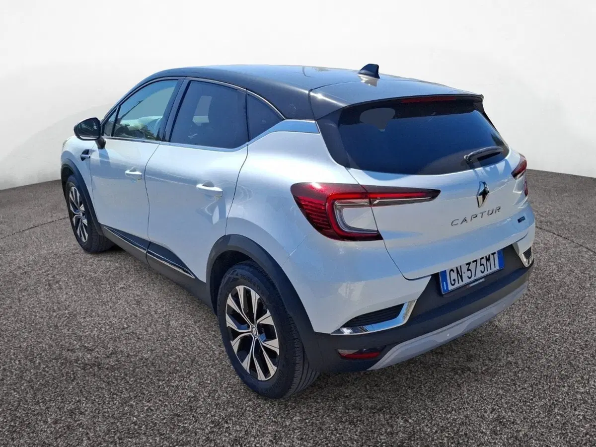 Renault Captur usata a Latina (4)