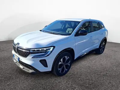 Renault Austral Hybrid Advanced 130 Equilibre del 2023 usata a Latina