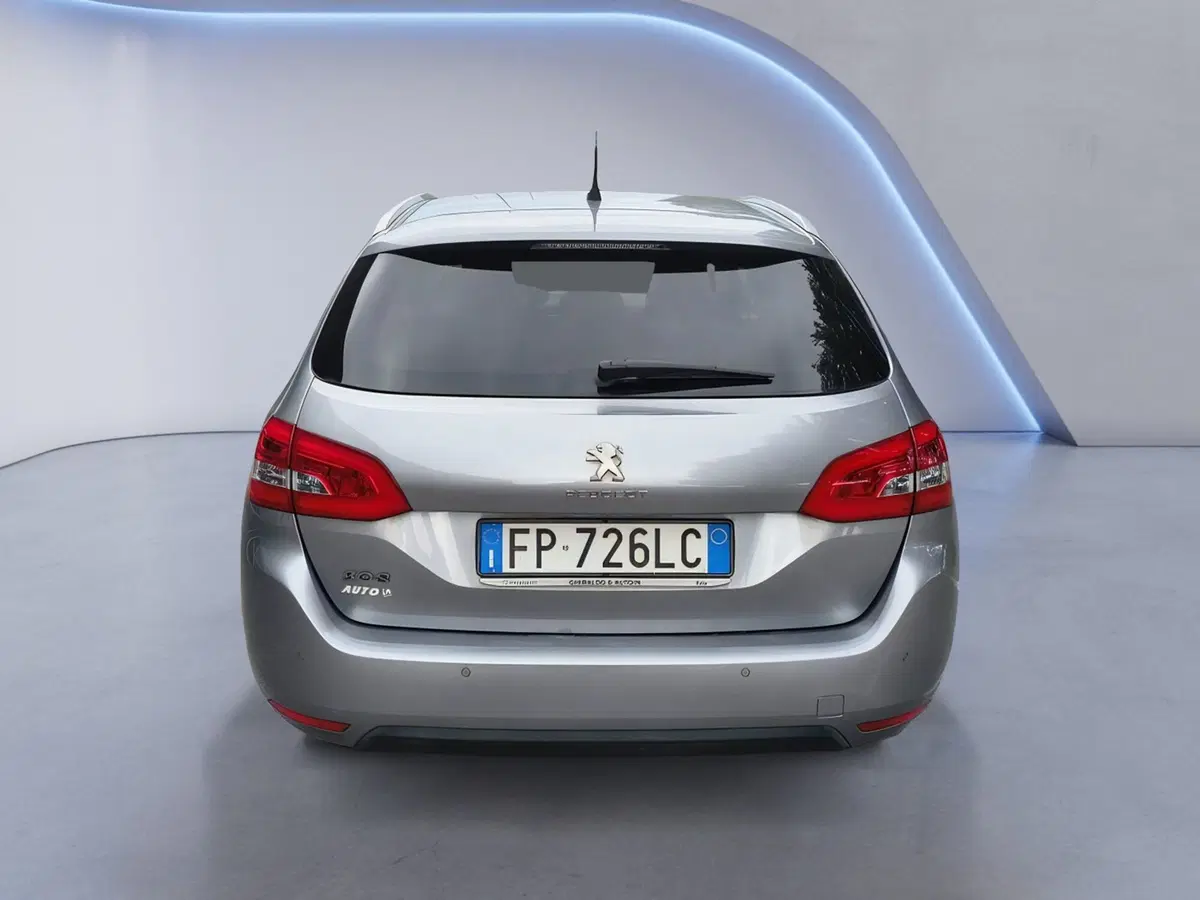 Peugeot 308 SW usata a Padova (5)