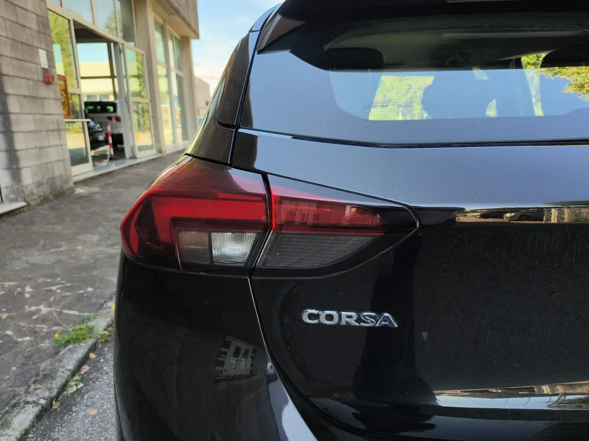Opel Corsa nuova a Padova (10)