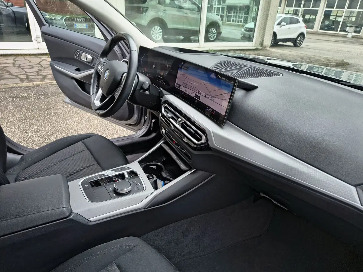 BMW Serie 3 Touring usata a Padova (13)