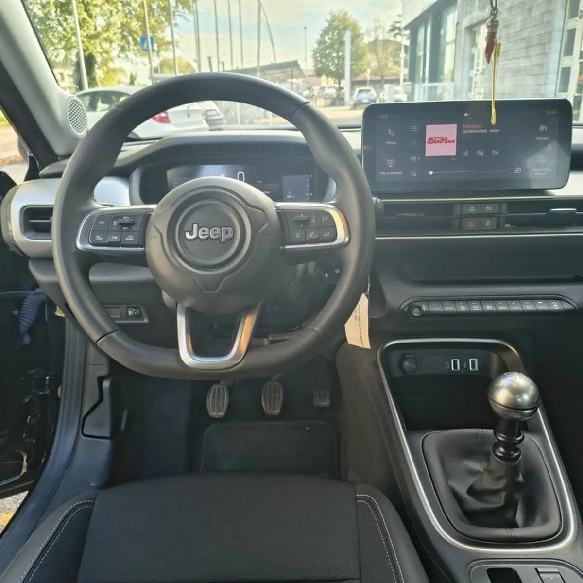 Jeep Avenger usata a Padova (11)