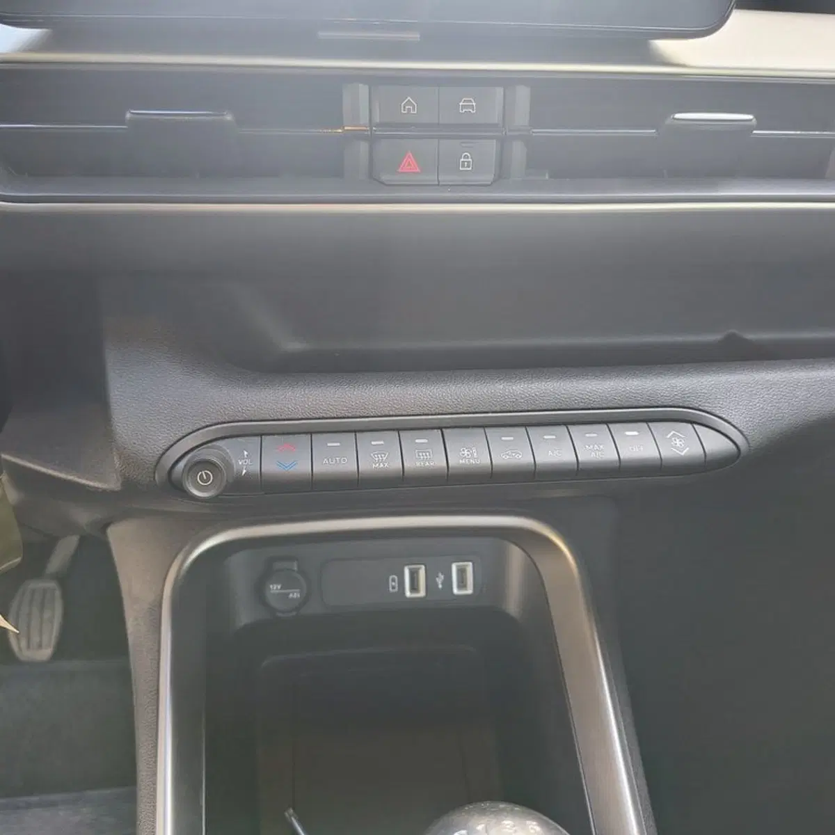 Jeep Avenger usata a Padova (13)