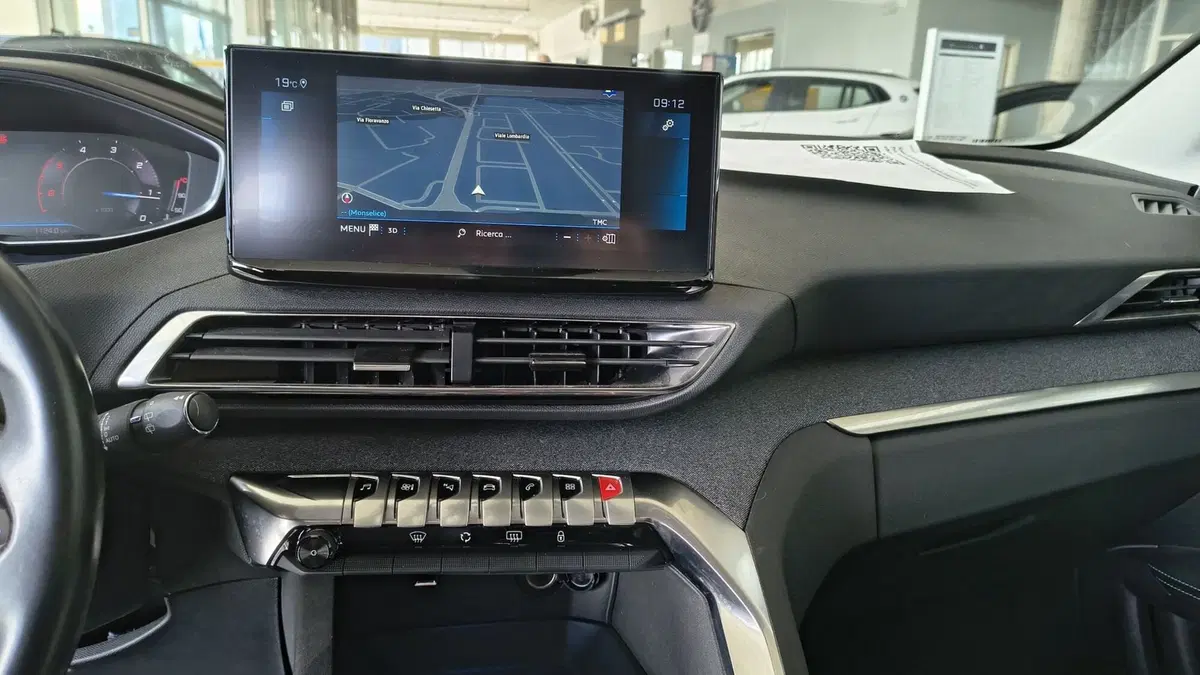 Peugeot 3008 usata a Padova (10)