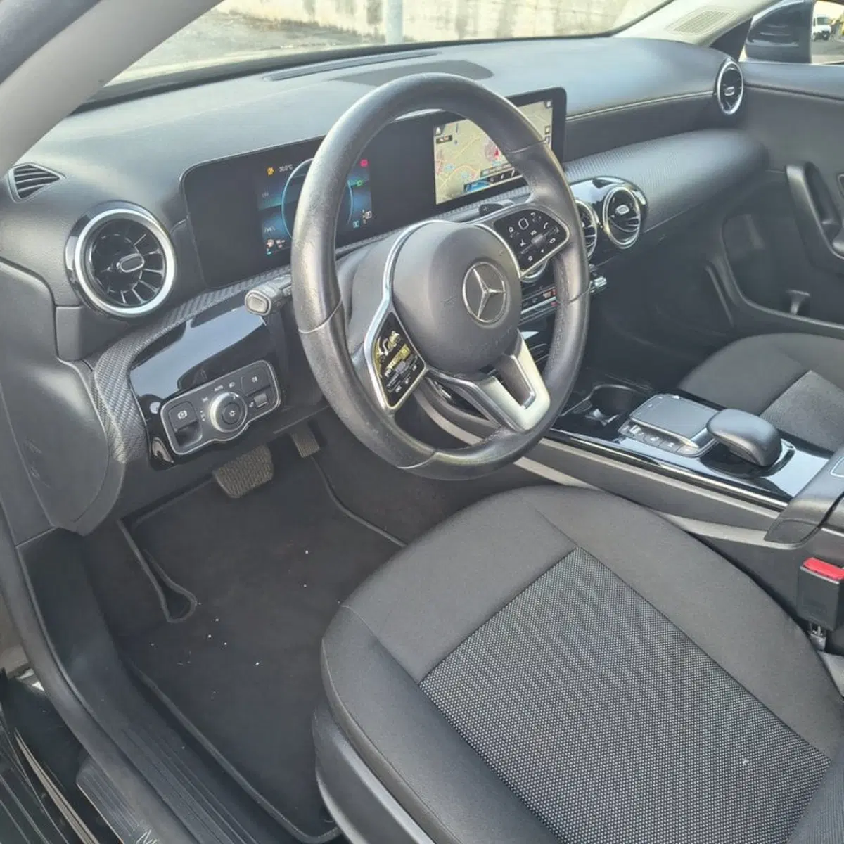 Mercedes-Benz CLA Shooting Brake usata a Padova (10)