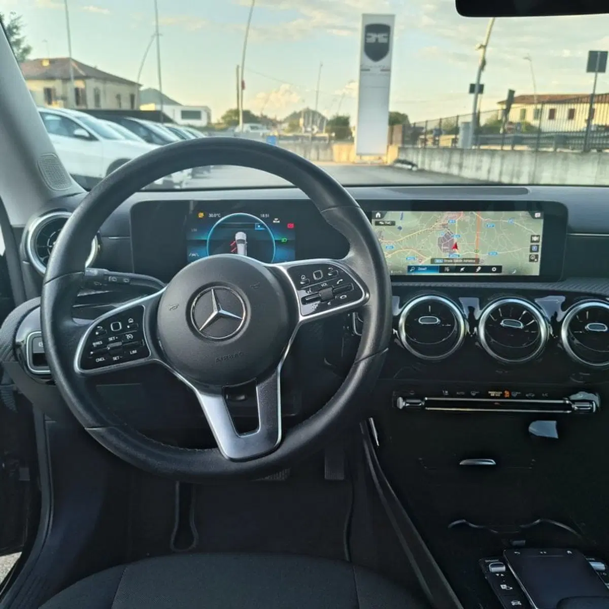 Mercedes-Benz CLA Shooting Brake usata a Padova (11)
