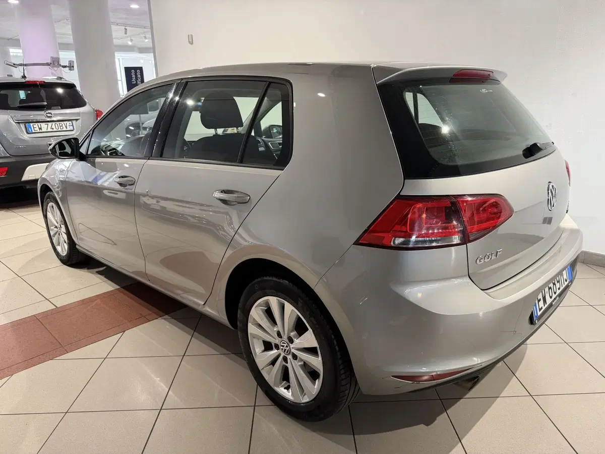 Volkswagen Golf usata a Genova (3)