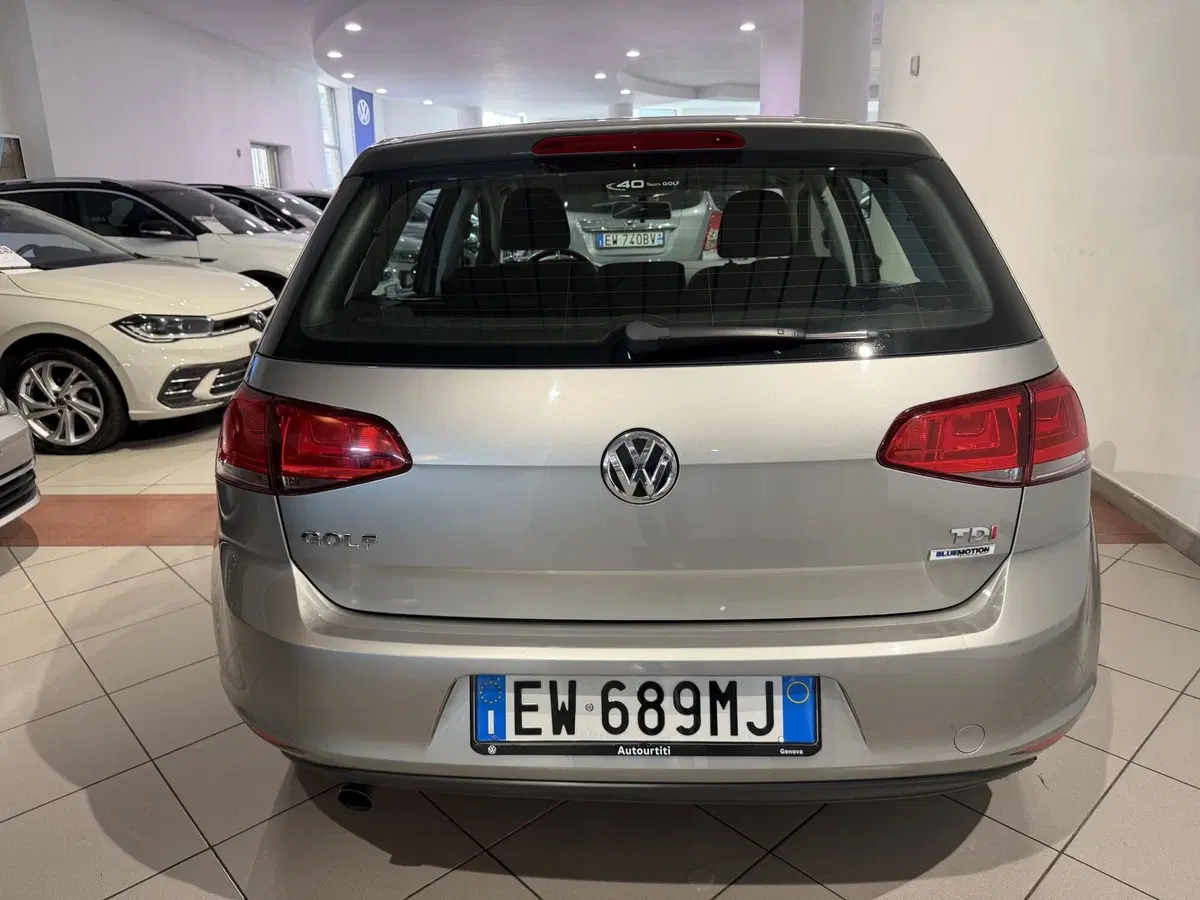 Volkswagen Golf usata a Genova (4)
