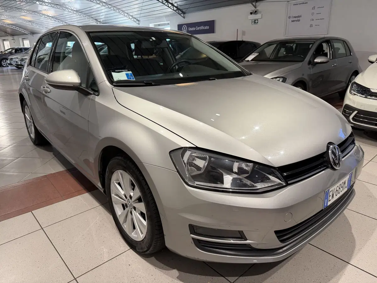 Volkswagen Golf usata a Genova (6)