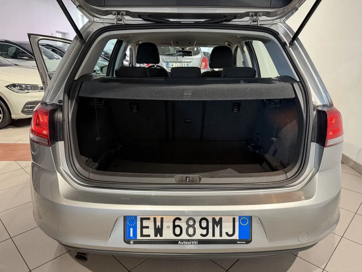 Volkswagen Golf usata a Genova (9)