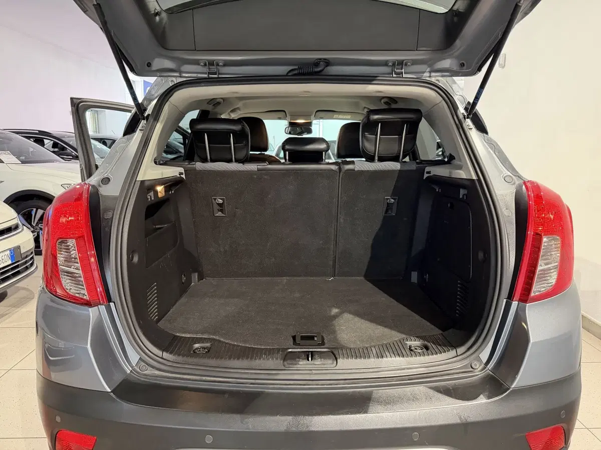 Opel Mokka usata a Genova (9)