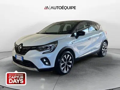 Renault Captur TCe 100 CV GPL FAP Intens del 2023 usata a Roma