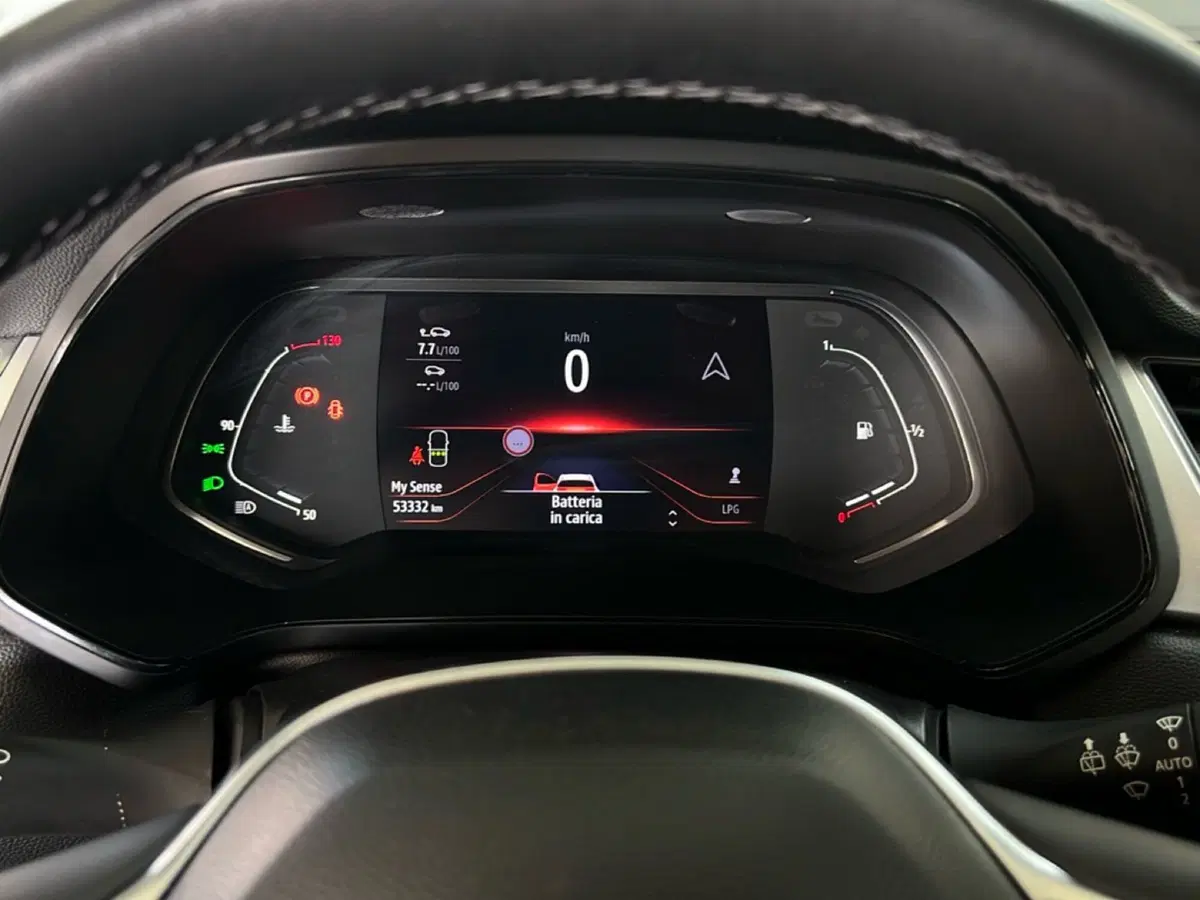 Renault Captur usata a Roma (13)