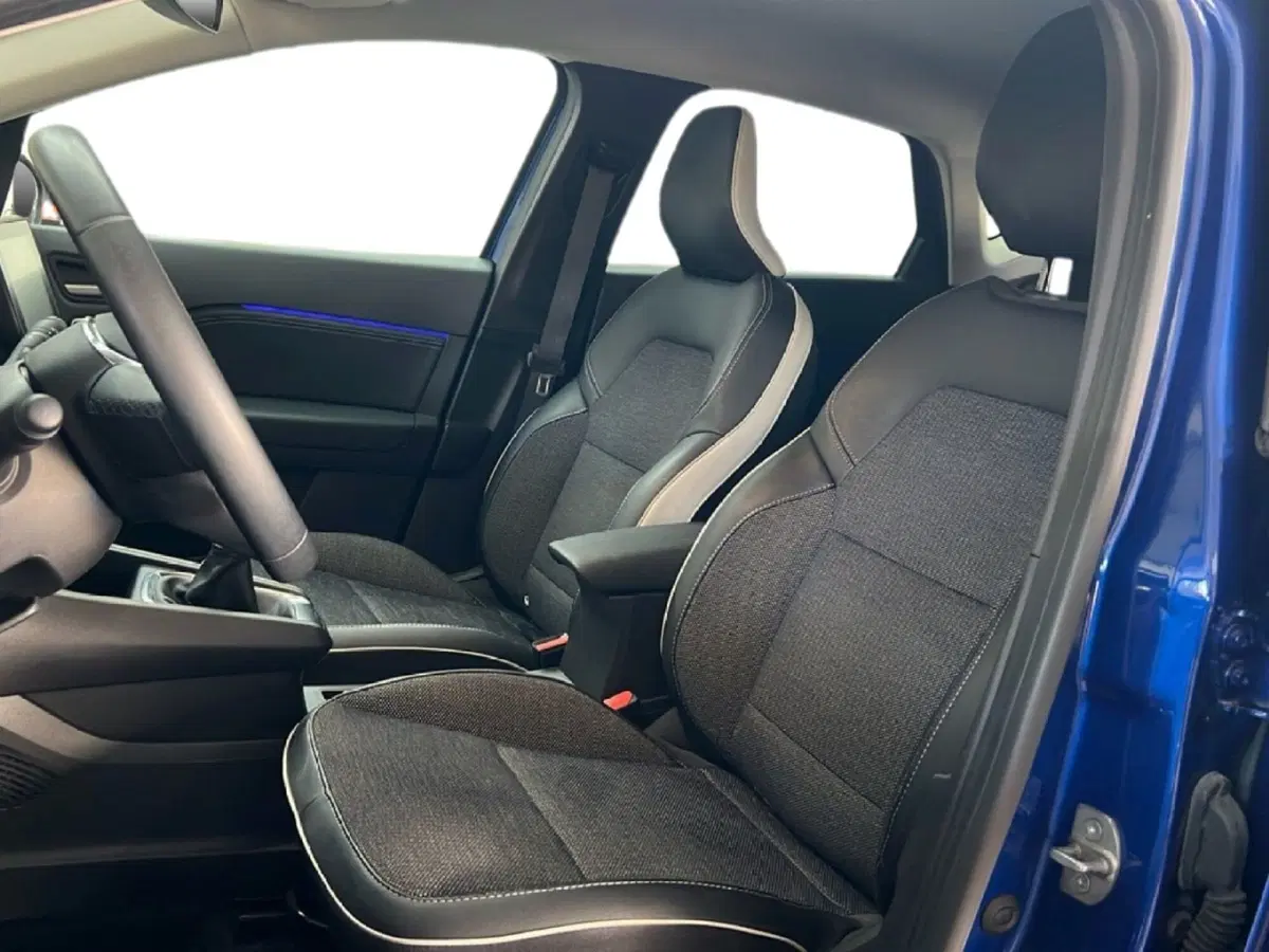Renault Captur usata a Roma (12)
