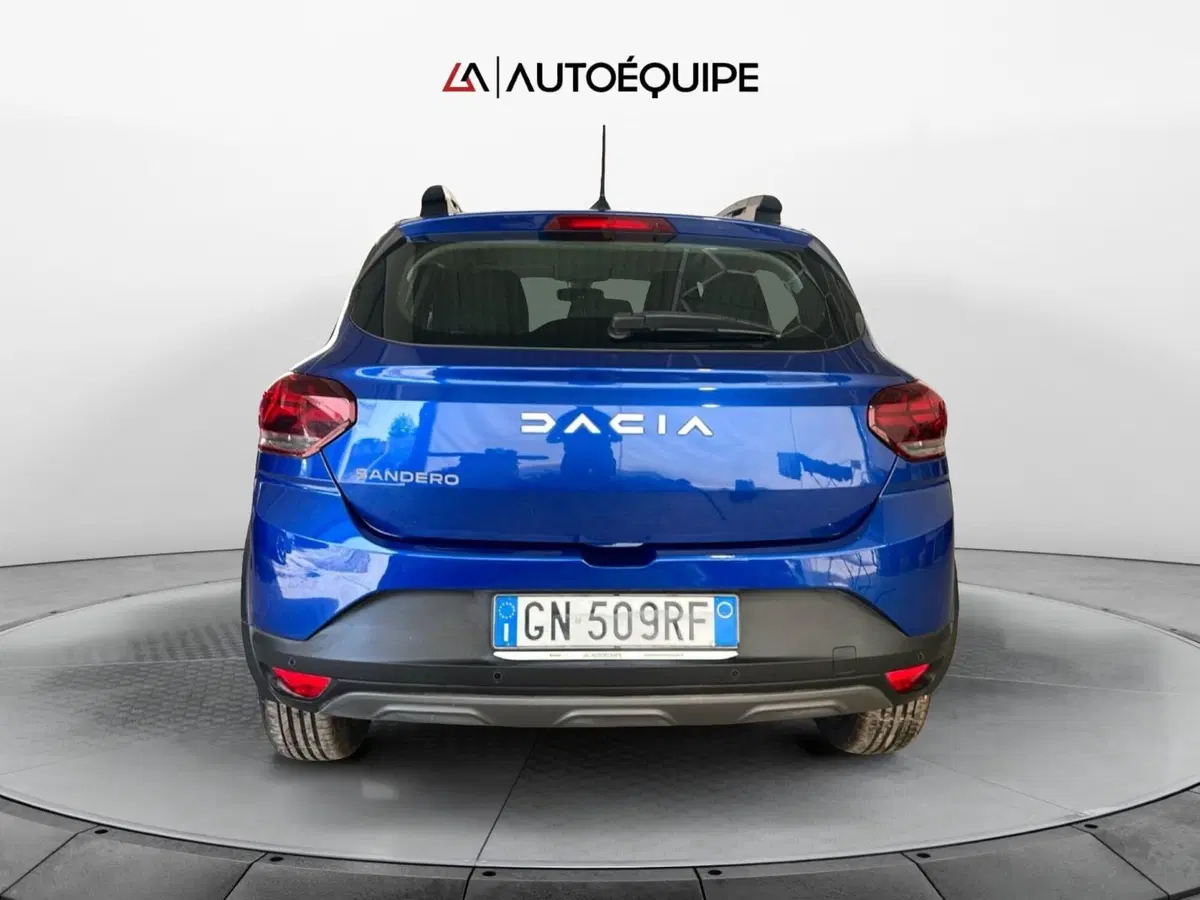 Dacia Sandero usata a Roma (4)