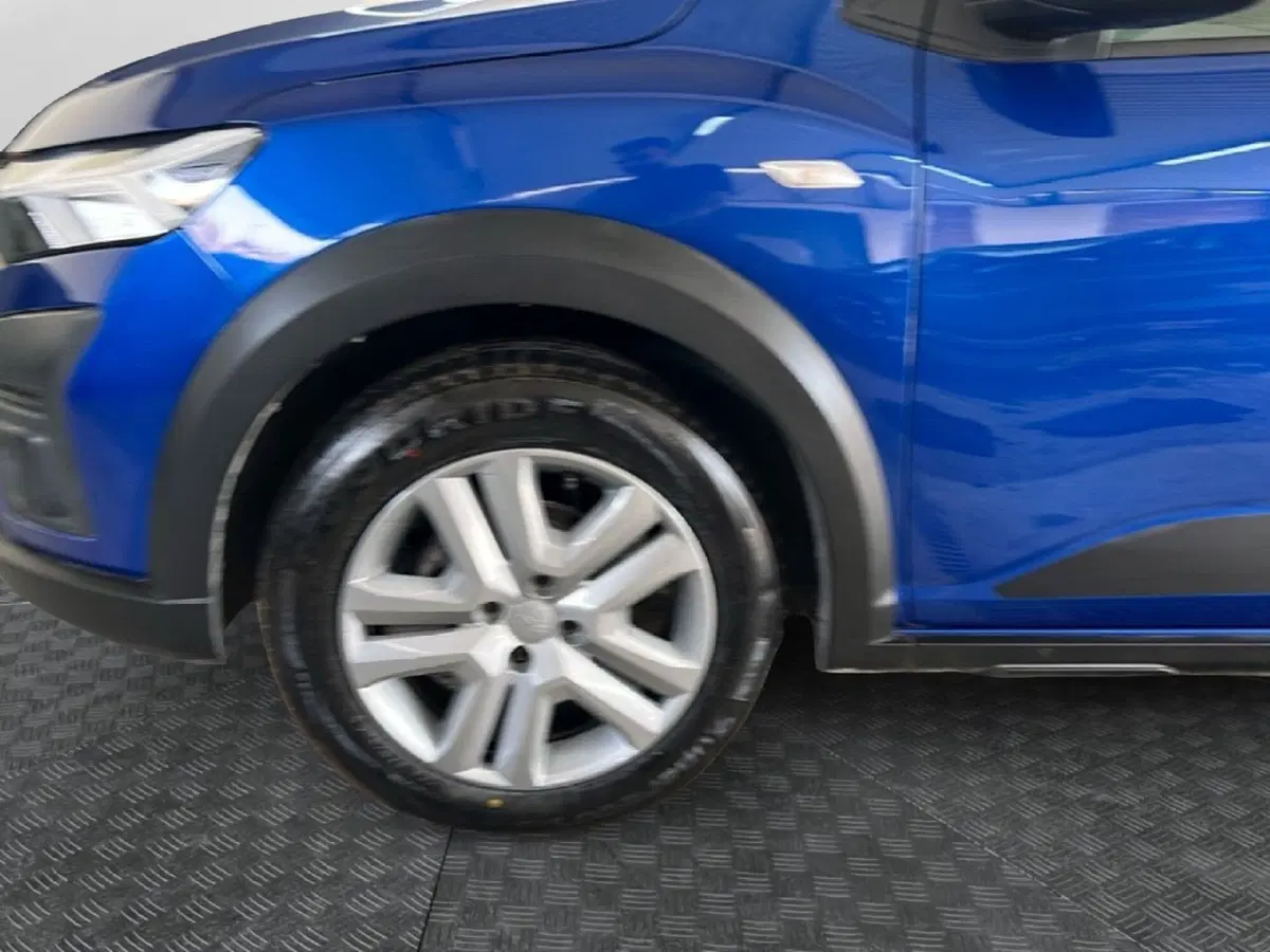 Dacia Sandero usata a Roma (9)