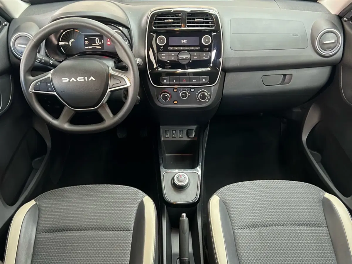 Dacia Spring usata a Roma (11)