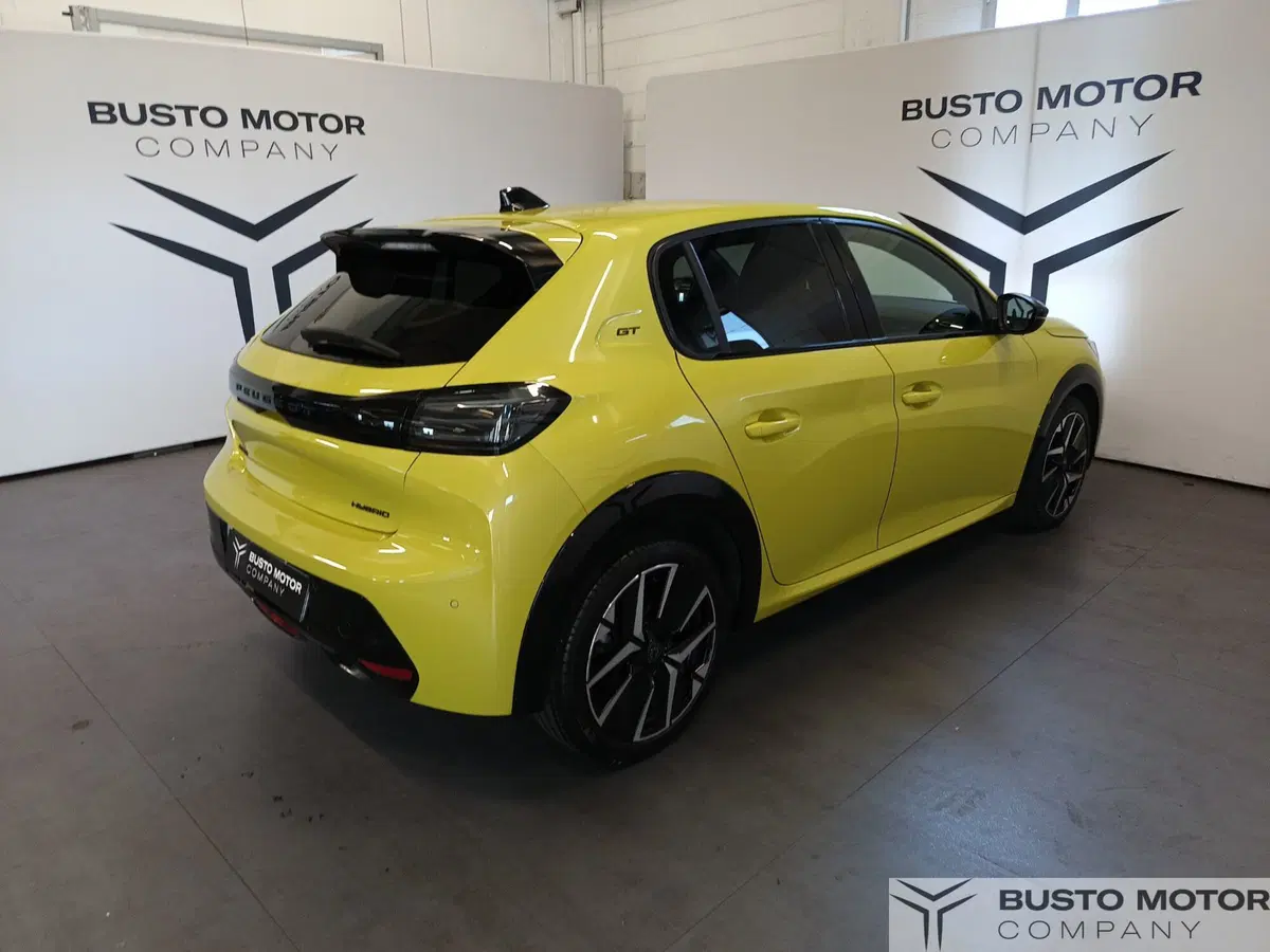 Peugeot 208 usata a Varese (4)