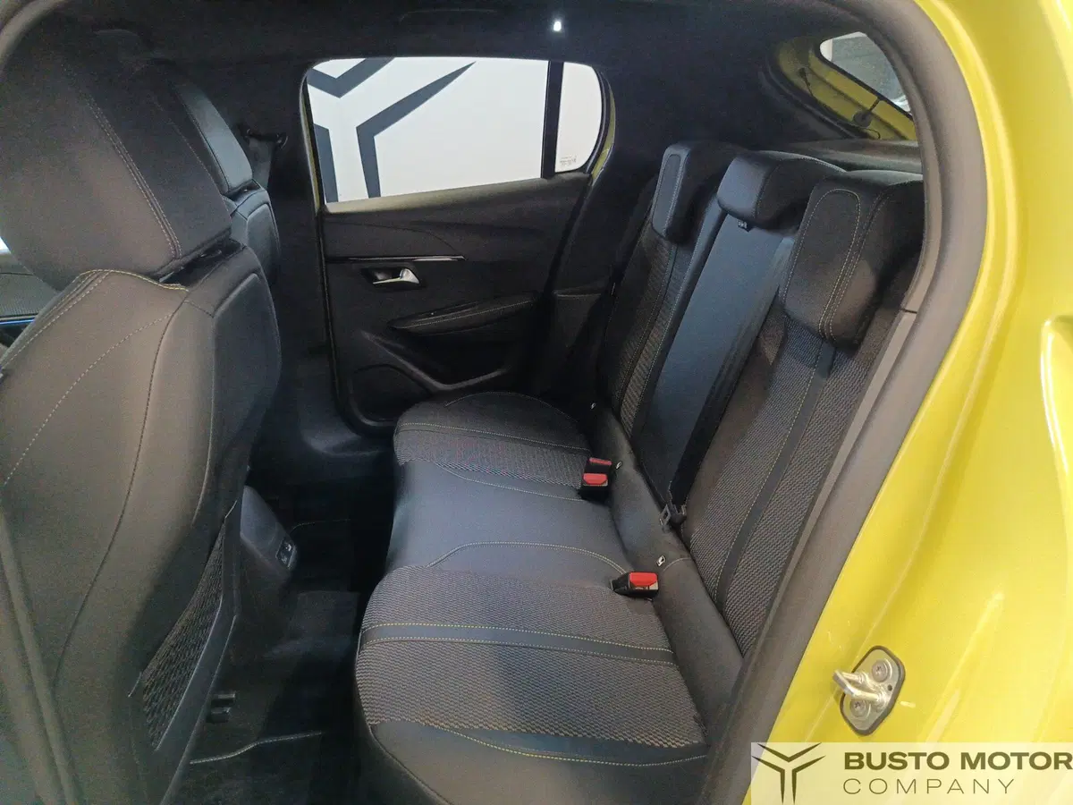 Peugeot 208 usata a Varese (9)