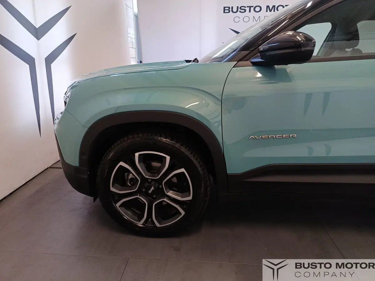 Jeep Avenger usata a Varese (7)
