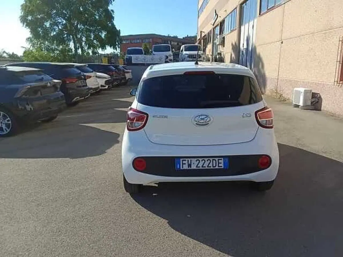 Hyundai i10 usata a Firenze (5)
