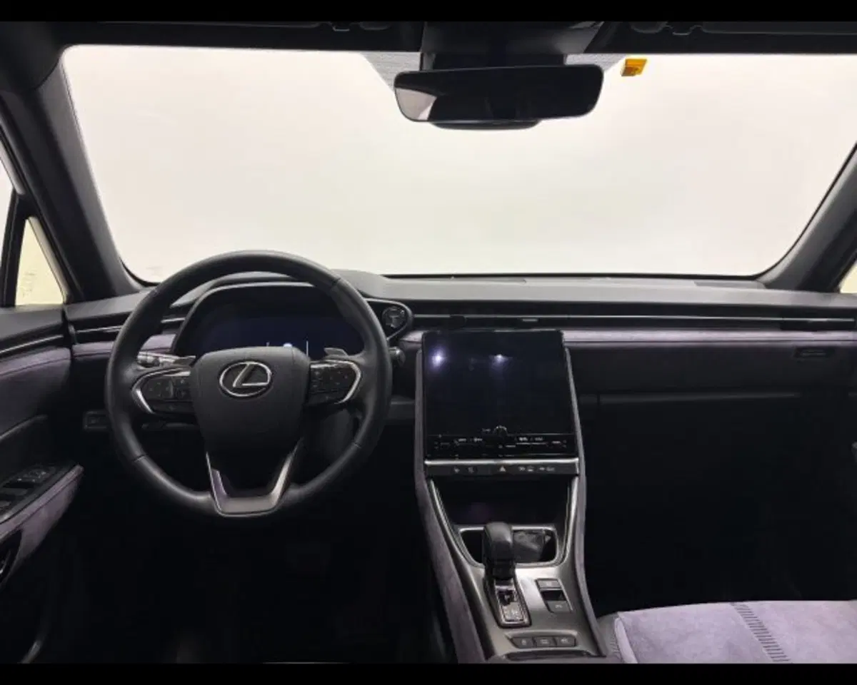 Lexus LBX usata a Treviso (5)