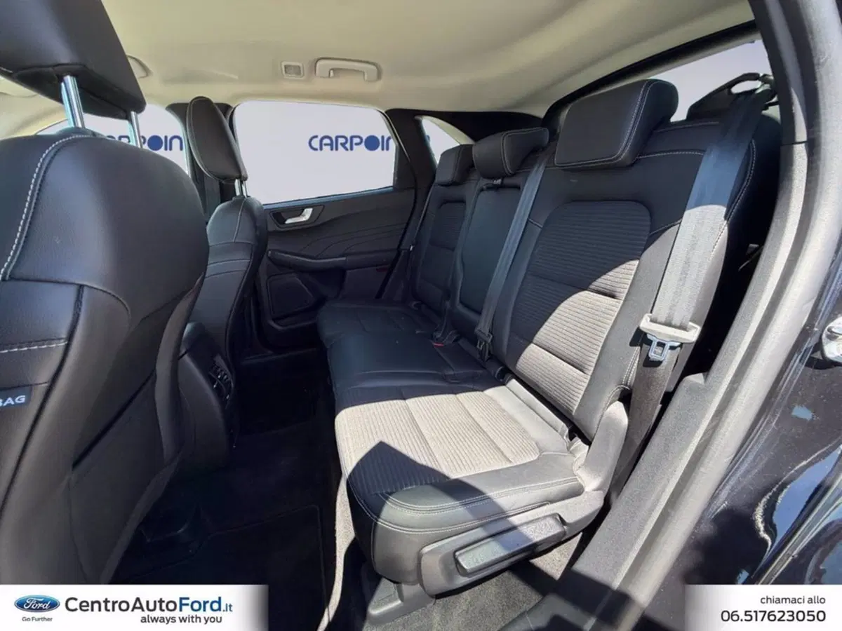 Ford Kuga usata a Roma (13)