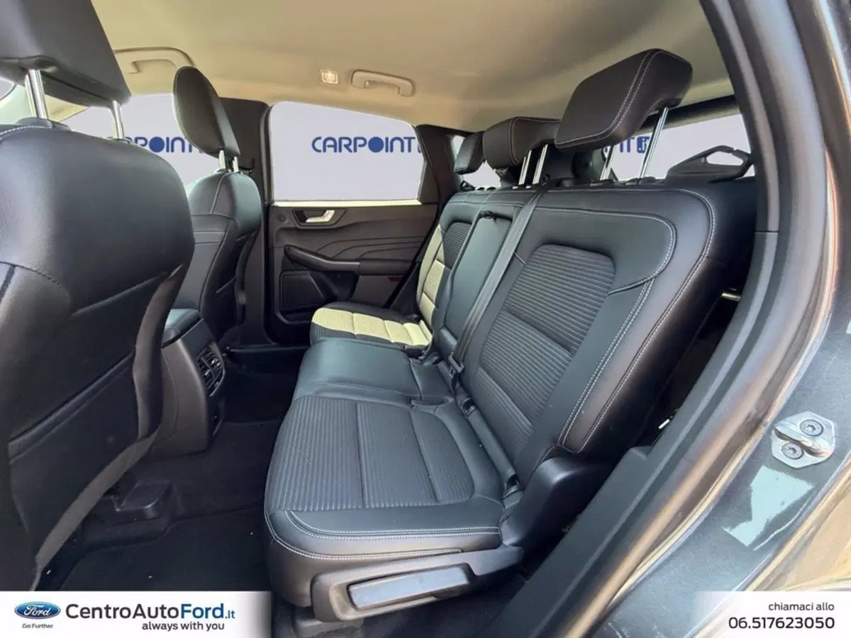 Ford Kuga usata a Roma (13)