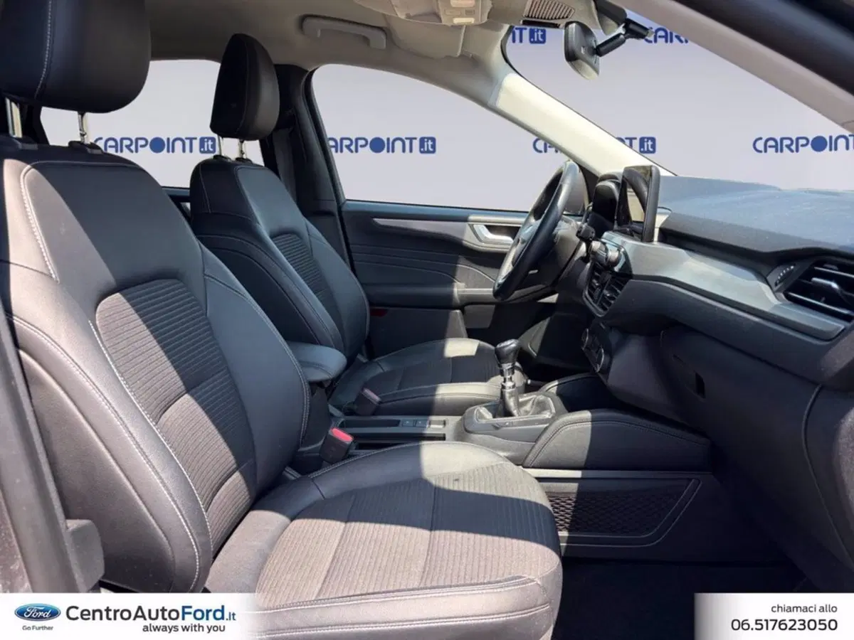 Ford Kuga usata a Roma (15)