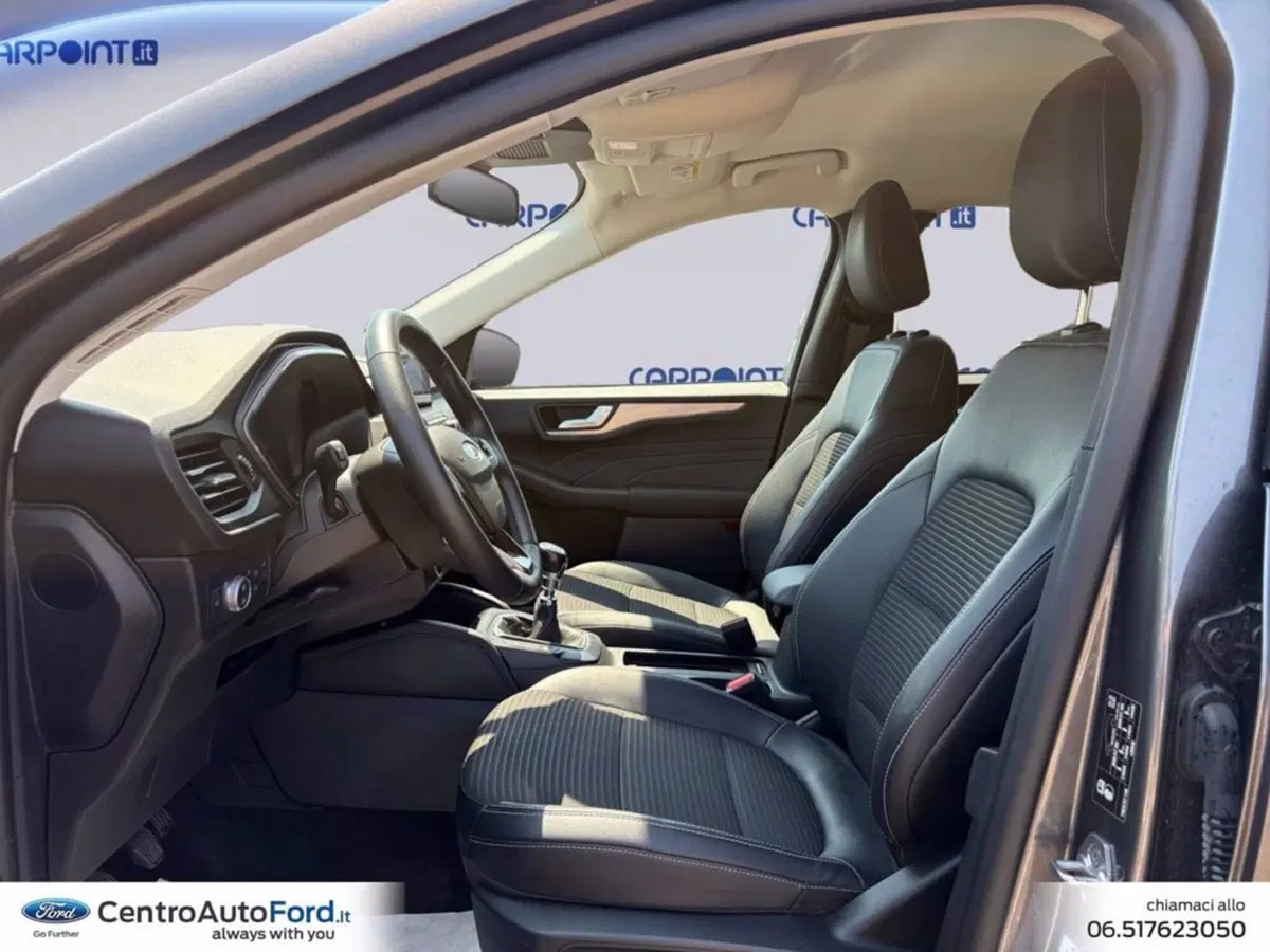 Ford Kuga usata a Roma (9)