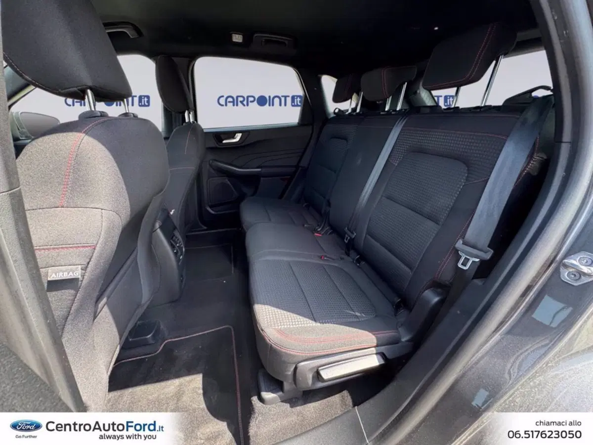 Ford Kuga usata a Roma (13)