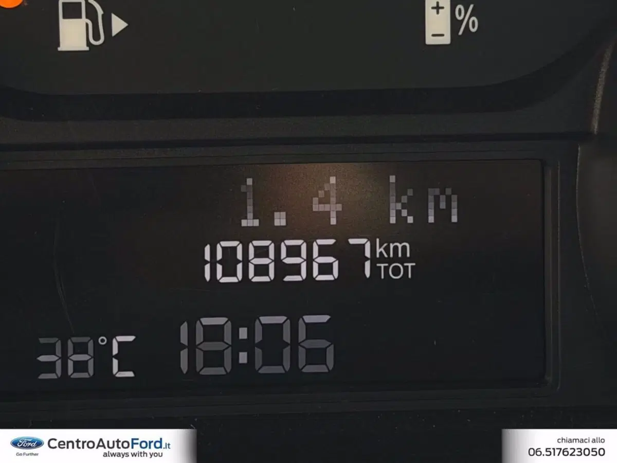Lancia Ypsilon usata a Roma (16)