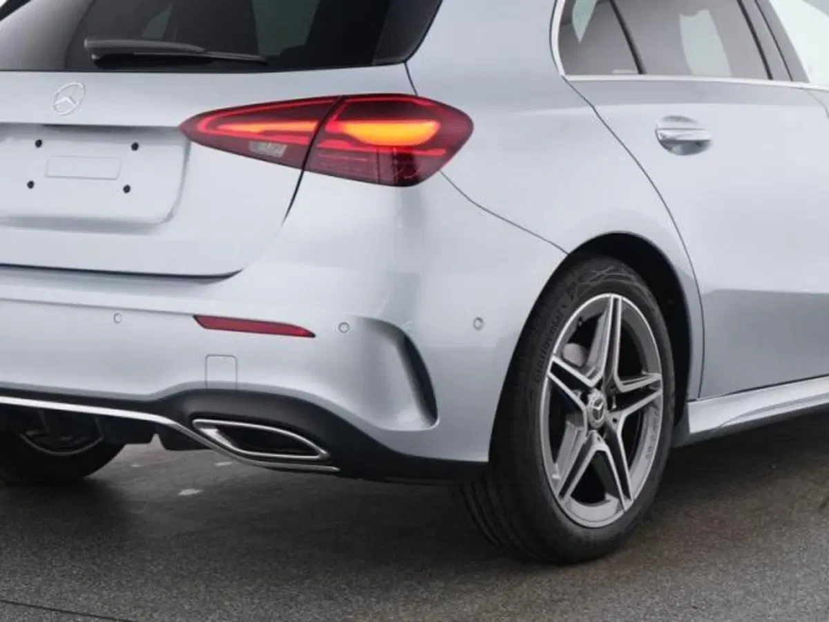 Mercedes-Benz Classe A usata a Milano (2)