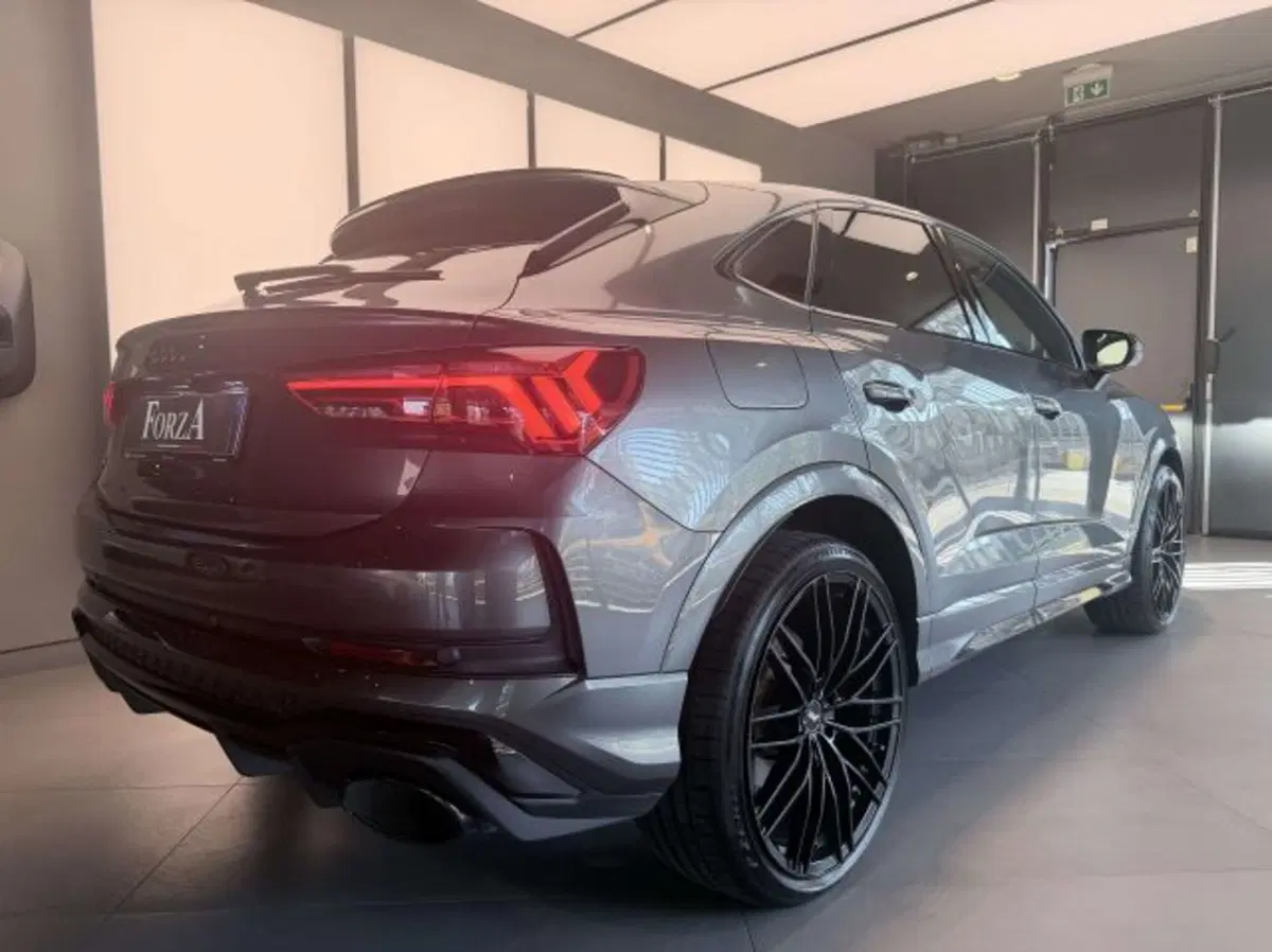 Audi RS Q3 Sportback usata a Torino (13)