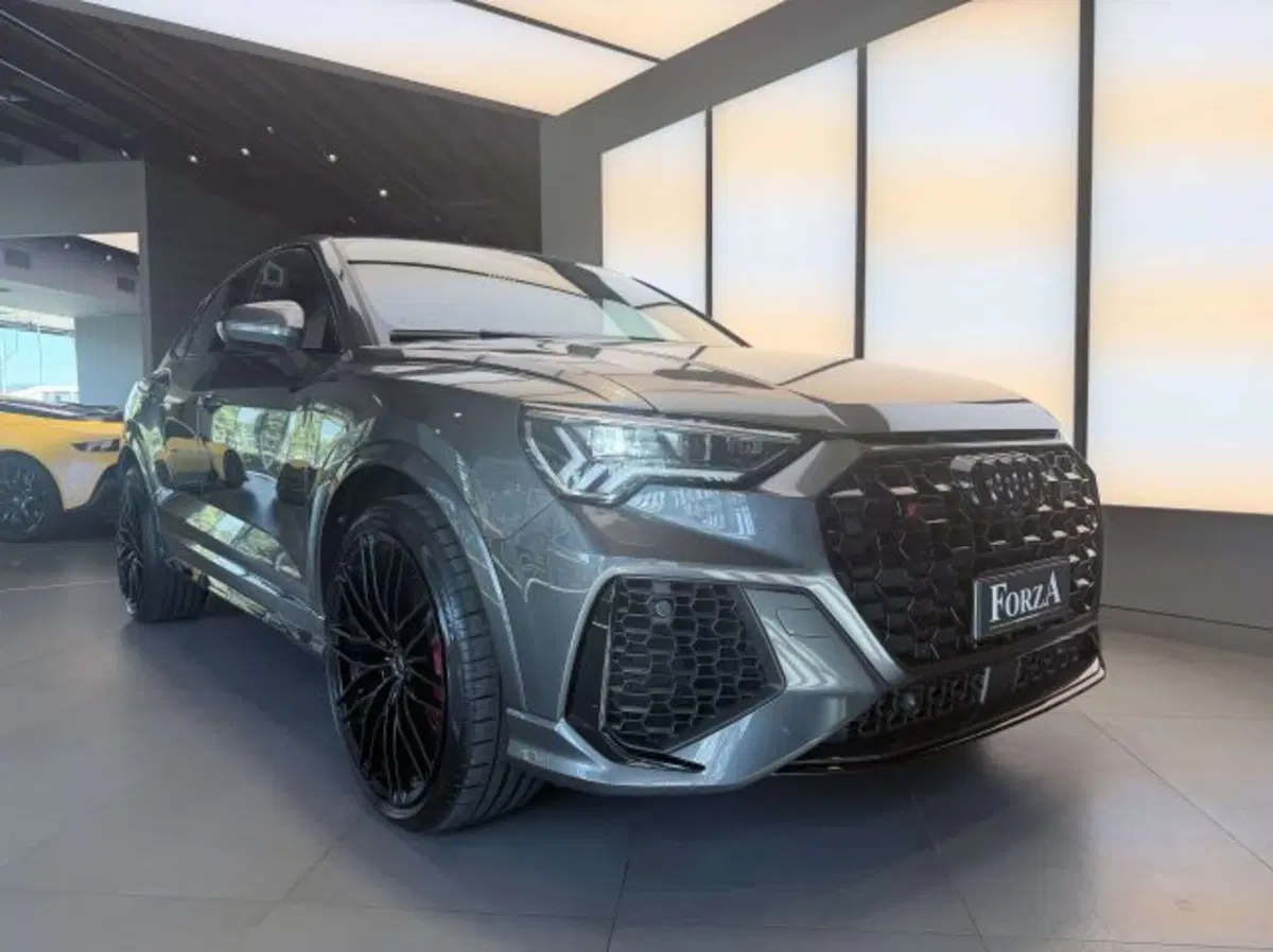 Audi RS Q3 Sportback usata a Torino (3)