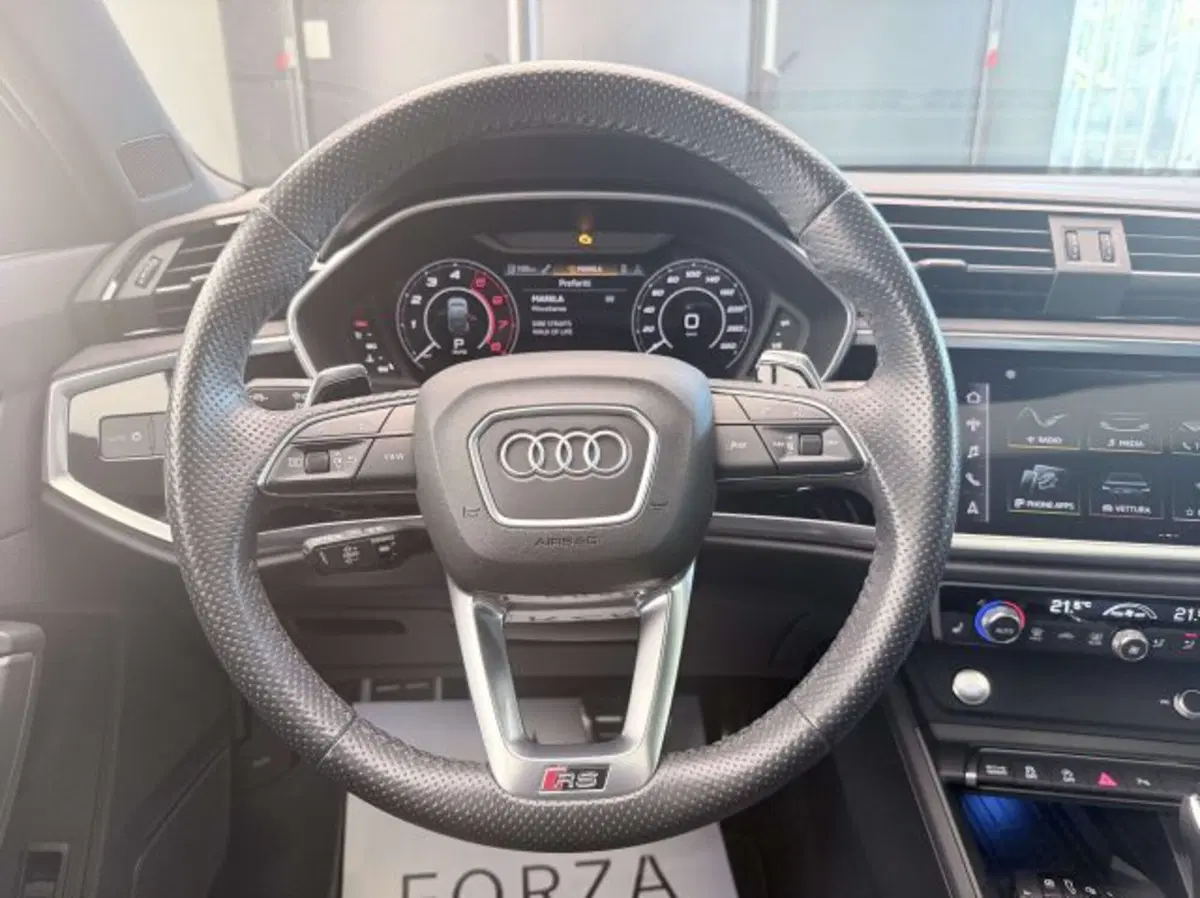 Audi RS Q3 Sportback usata a Torino (6)