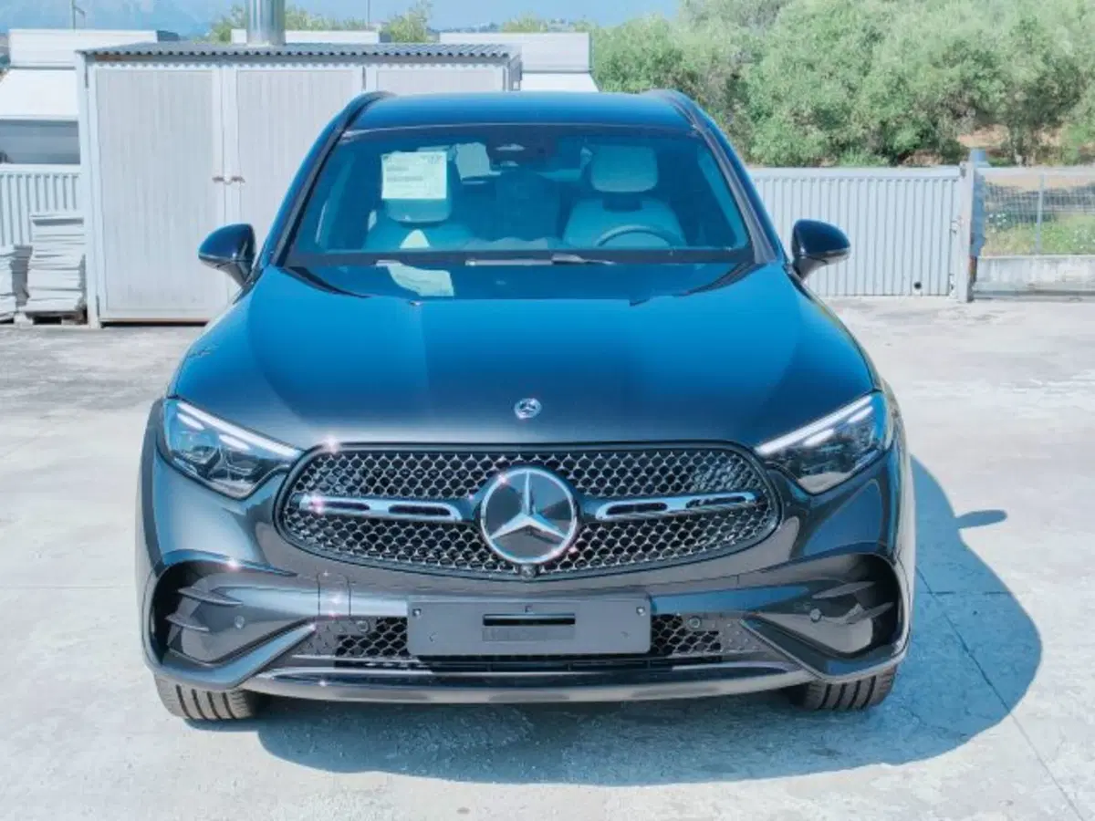 Mercedes-Benz GLC Coupé nuova a Teramo (2)