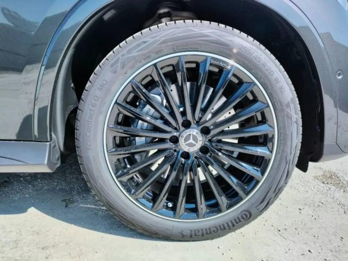 Mercedes-Benz GLC Coupé nuova a Teramo (7)