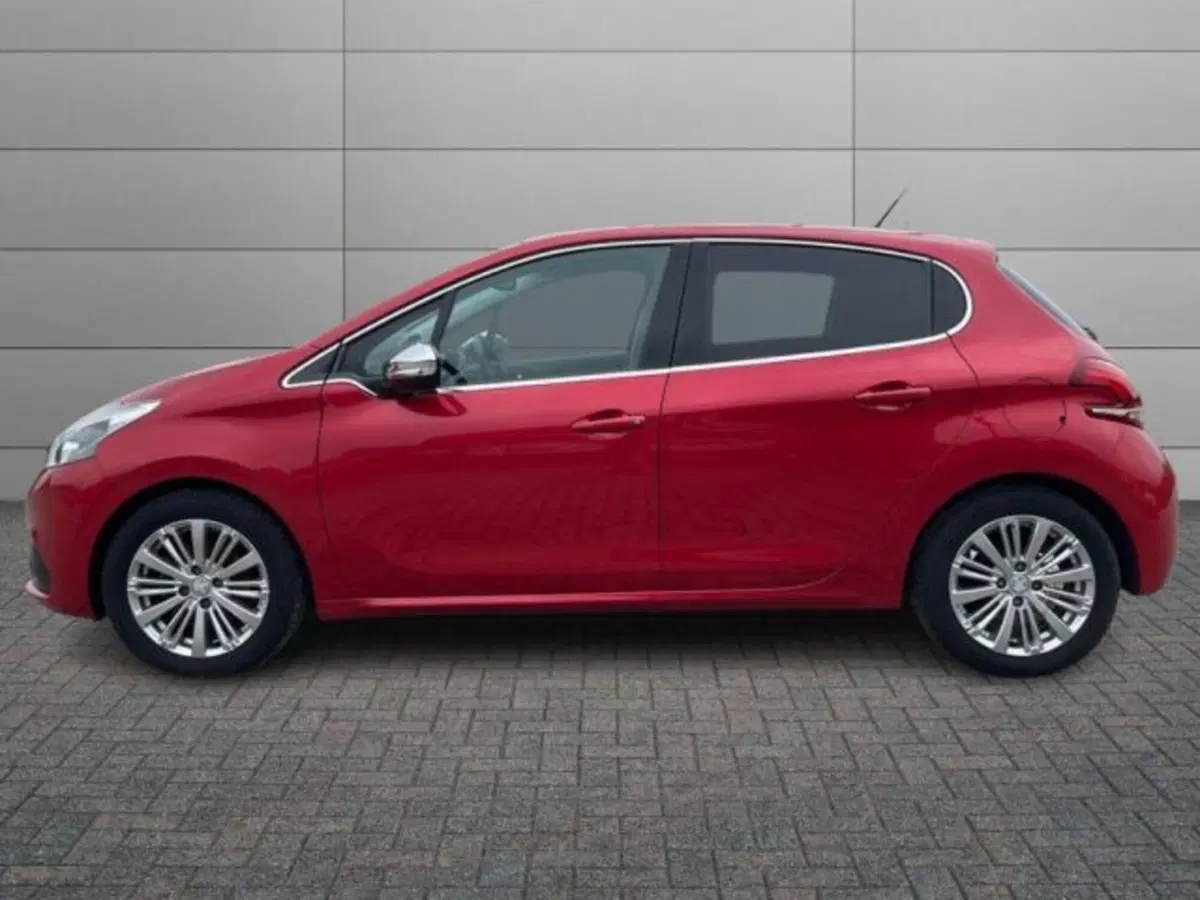 Peugeot 208 usata a Vercelli (2)
