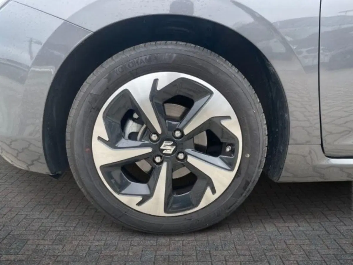 Suzuki Swift usata a Vercelli (13)