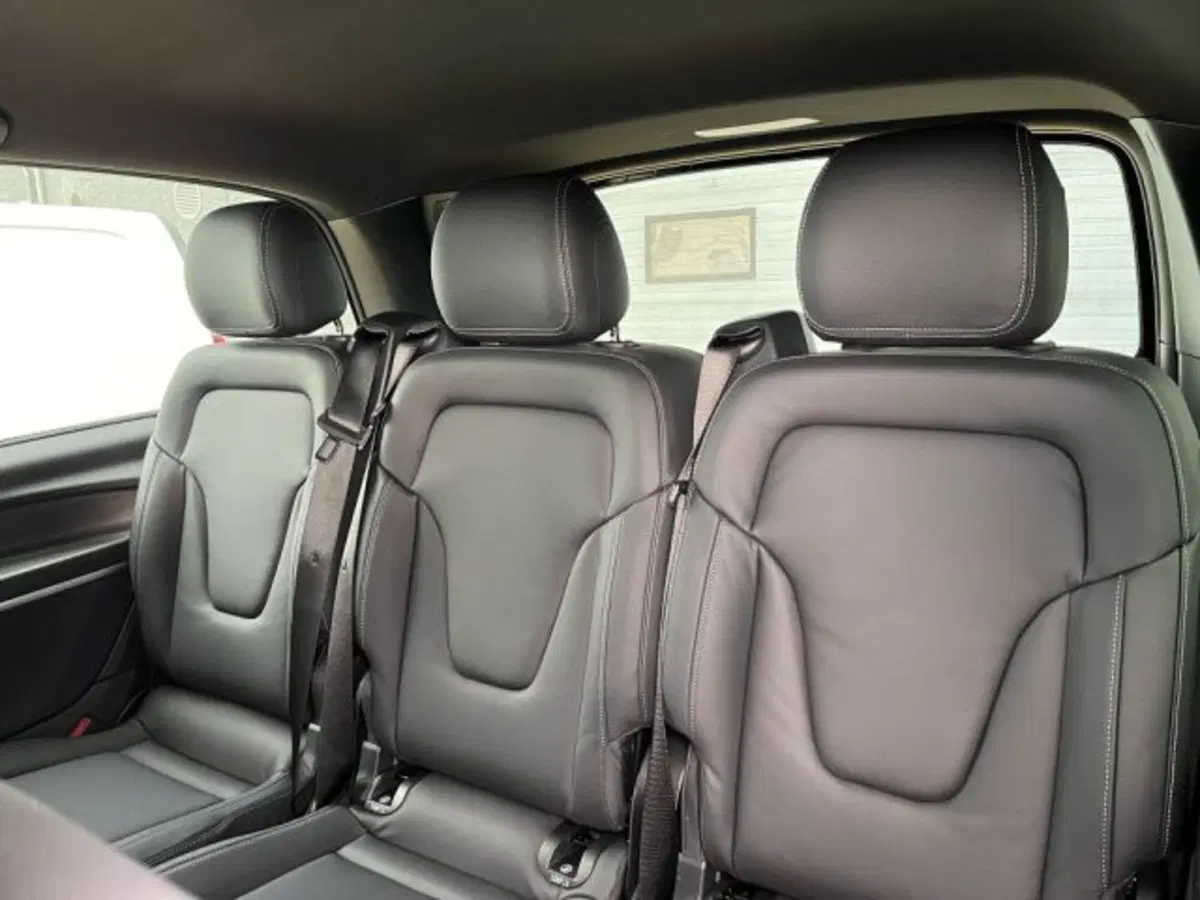 Mercedes-Benz Classe V nuova a Bergamo (9)